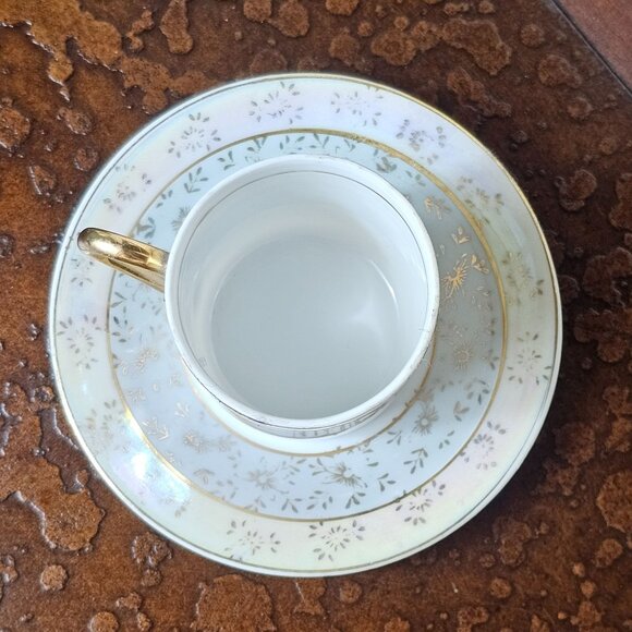 Vintage LightBlue Porcelain Tea Cup Saucer Set Gold Floral Design Demitasse Mini - Picture 4 of 7
